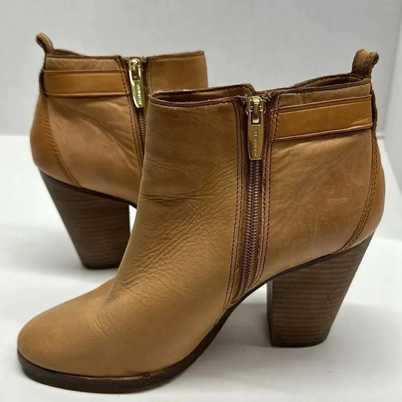 Coach Hewes Leather High Heeled Ankle Booties Boots Tan Brown Size 8 - Picture 6 of 13